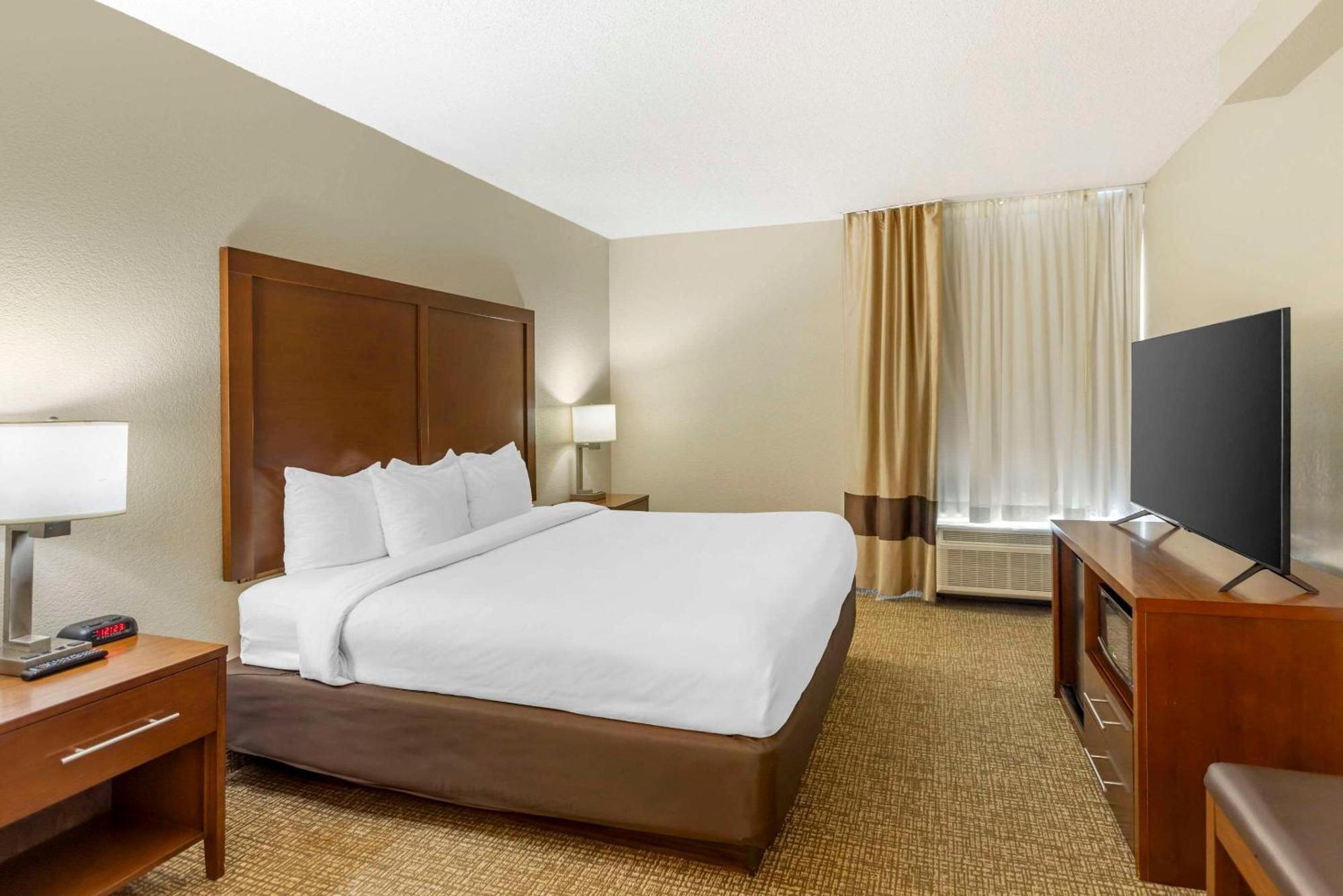 Comfort Inn Меридиан Екстериор снимка